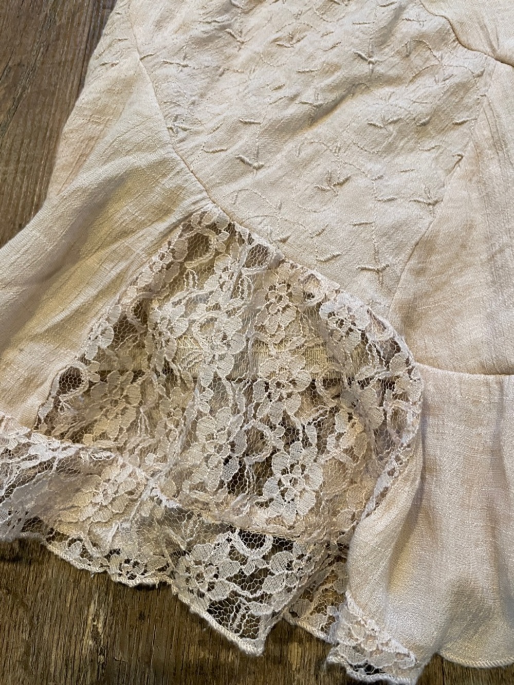 Krazy Kat LT Beige Maxi Boho Lace Skirt - Picture 3 of 7